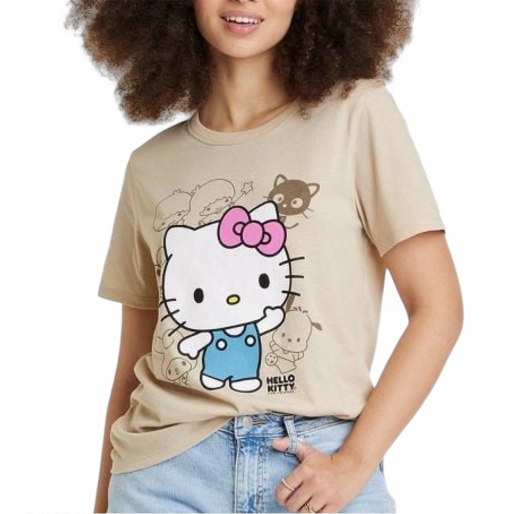 Hello Kitty T-Shirt - Picture 2 of 9